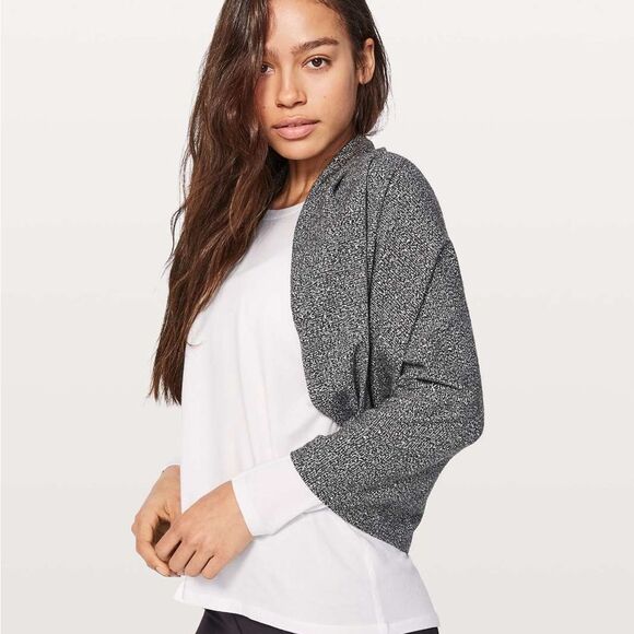 Lululemon Vinyasa Infinity Scarf Rulu Reconnect Jacquard Luon OS Grey Black - Picture 2 of 8